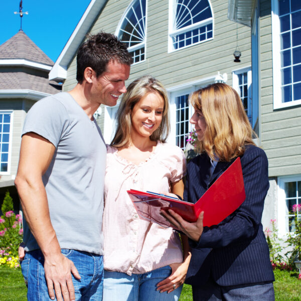 5 Best Realtors That Help with Section 8 Housing