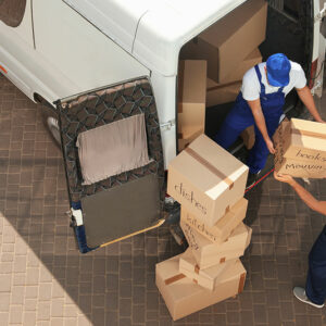 Top moving companies to make a note of