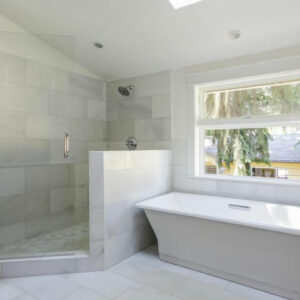 3 tips to consider before installing a walk-in tub shower