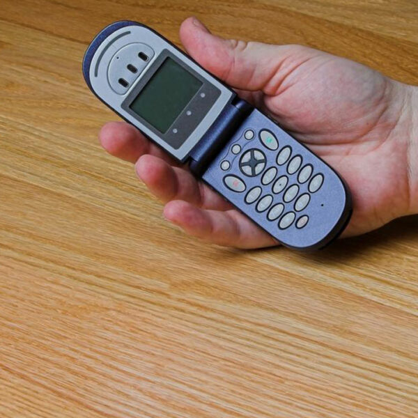 5 best flip phones