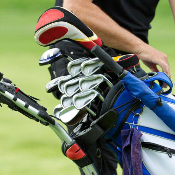 5 different types of golf clubs