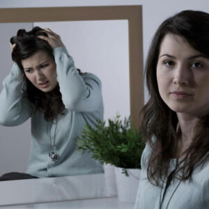 Bipolar disorder -Types, signs and treatment