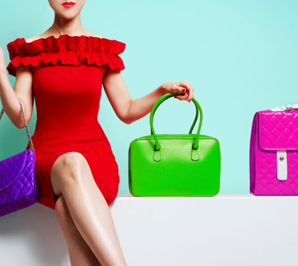 How to Choose a Belk Handbag