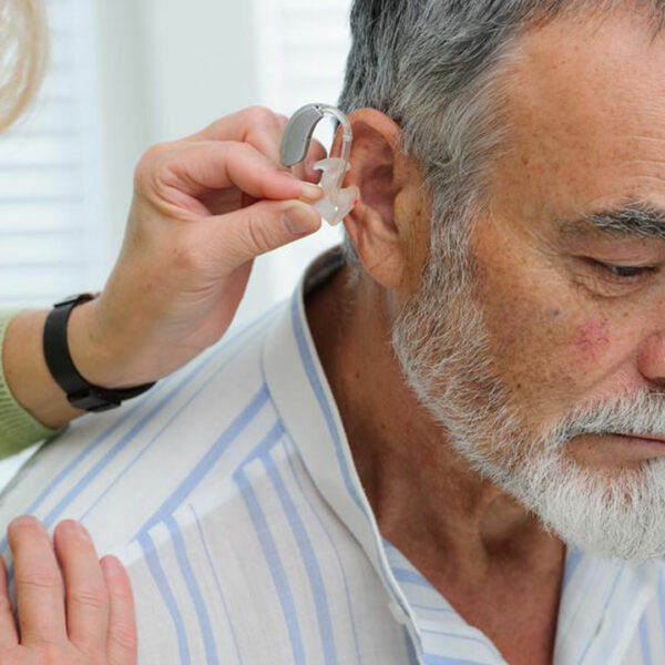 How to maintain your hearing aid