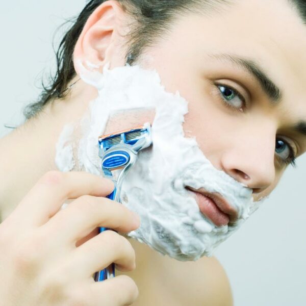 Let the morning ritual get comfortable with the best razors for men