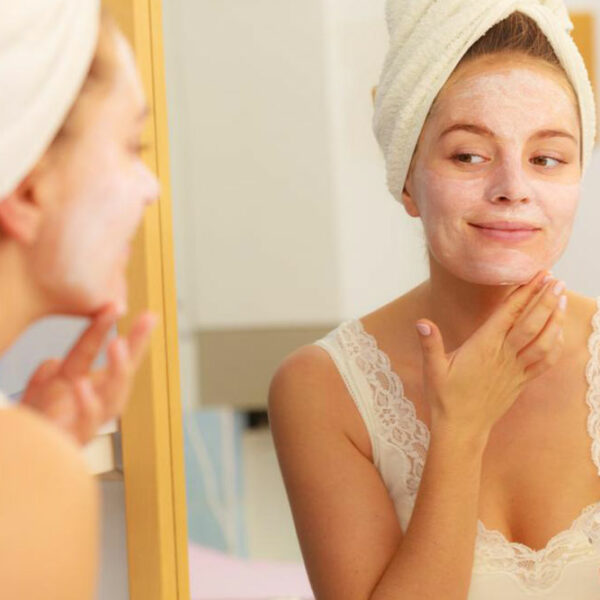 Popular moisturizers to rejuvenate dry skin