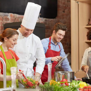 Rediscover culinary joys with Rachael Ray cookware