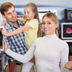 Things to consider while going microwave shopping