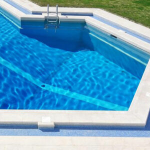 Types of above ground pool liners