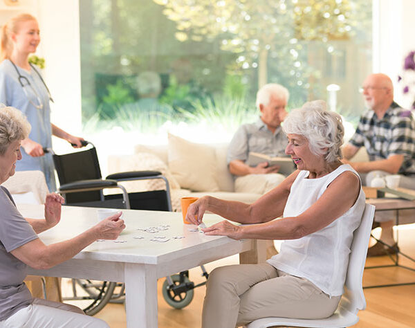 3 Factors to Consider While Choosing a Senior Living Facility