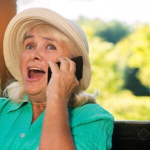 3 Popular Frequently Asked Questions On Senior Phone Plans