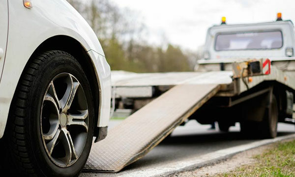 Important things to know before you buy a towing truck