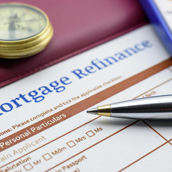 Pros and cons of refinance mortgages