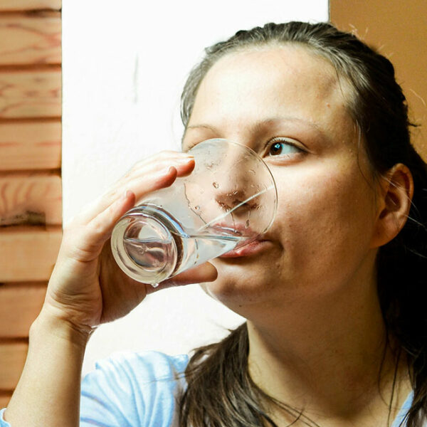 The risk factors associated with dehydration