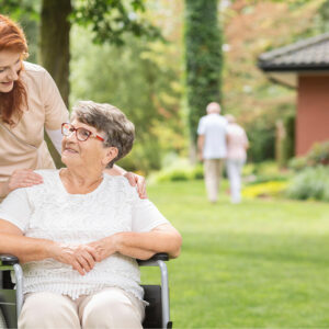 10 tips to select an assisted living facility