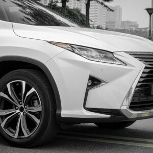 An Overview of the Classic Lexus NX 200t and Its Top Features