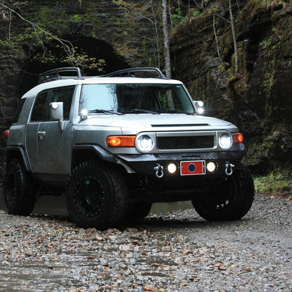 Reasons Why the Toyota FJ Cruiser is Still Popular