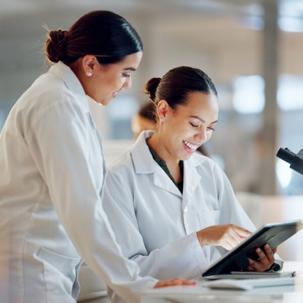 Top LIMS Software Solutions: Revolutionize Your Lab Efficiency